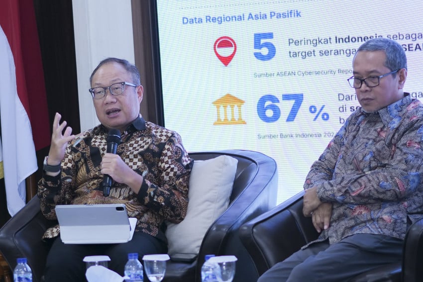 OJK Kaget! Cuma 66% Gen Z Paham Keuangan? OVO Bertindak!