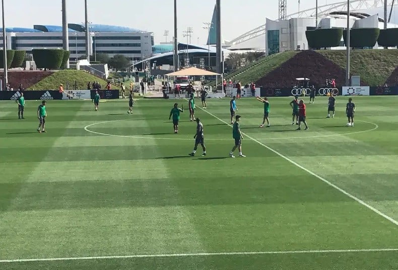 Nova Arianto Kaget Venue Piala Dunia U-17 2025: Timnas Main di Sini!