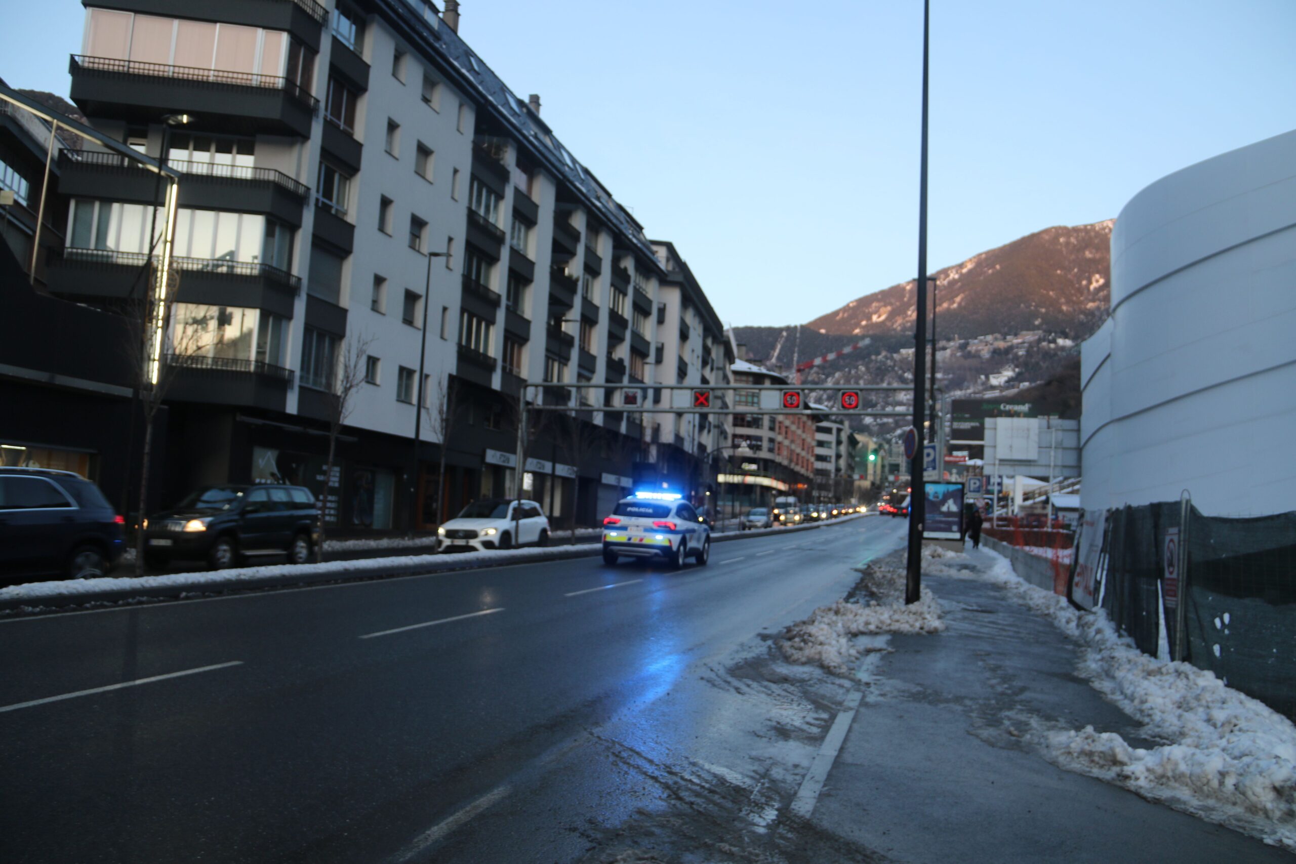 Penghentian Dramatis: Polisi Gagalkan Aksi Pencurian