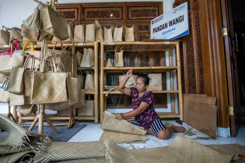 BRI Pacu UMKM dengan Program Klasterku Hidupku